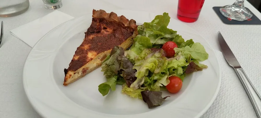 Quiche Lorraine Maison Et Sa Petite Salade